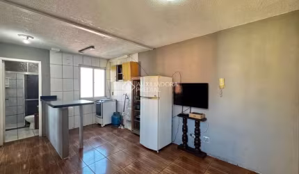 Apartamento com 2 quartos para alugar na Avenida Primeiro de Março, 4989, Santo Afonso, Novo Hamburgo, 38 m2 por R$ 1.200