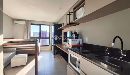 Apartamento com 1 quarto para alugar na Rua Arlindo Pasqualini, 694, Vila Nova, Novo Hamburgo, 25 m2 por R$ 2.100
