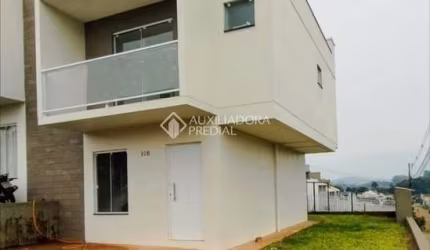 Casa com 3 quartos à venda na Hermes Jaeger, 120, Conventos, Lajeado, 90 m2 por R$ 370.000