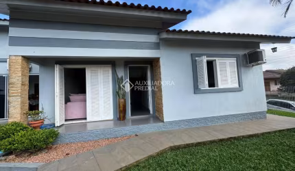 Casa com 2 quartos à venda na Rua Elecir José Cassuli, 477, Conventos, Lajeado, 100 m2 por R$ 530.000