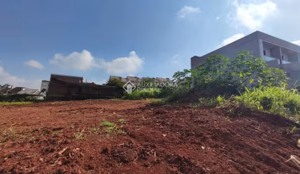 Terreno comercial à venda na Rua das Macieiras, 295, Montanha, Lajeado, 375 m2 por R$ 212.000