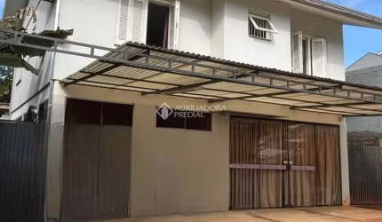 Casa com 3 quartos à venda na Avenida Benjamin Constant, 555, Bom Pastor, Lajeado, 174 m2 por R$ 798.000