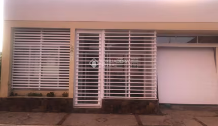 Casa com 3 quartos à venda na Sete de Setembro, 1815, 555, Centro, Taquari, 136 m2 por R$ 270.000