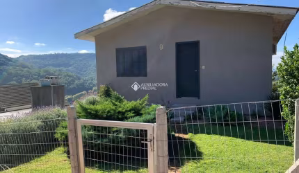 Casa com 2 quartos para alugar na FRANCISCA CASAGRANDE, 277, Centro, Gramado, 60 m2 por R$ 2.600