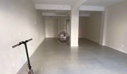 Sala comercial para alugar na Avenida 3ª Avenida, 550, Centro, Balneário Camboriú por R$ 8.250