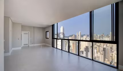 Apartamento com 4 quartos à venda na Rua 600, 250, Centro, Balneário Camboriú por R$ 2.990.000