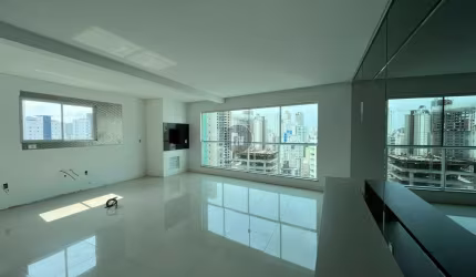 Apartamento com 3 quartos à venda na Rua 3122, 321, Centro, Balneário Camboriú por R$ 1.795.000