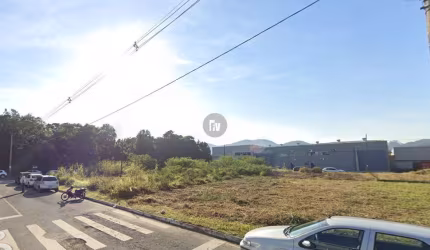 Terreno comercial para alugar na Alameda Lourival Cesário Pereira, 100, Nova Esperança, Camboriú por R$ 12.500