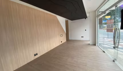 Sala comercial para alugar na Avenida Brasil, 3889, Barra Sul, Balneário Camboriú por R$ 7.000