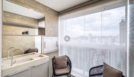 Apartamento com 3 quartos à venda na Rua 3700, 415, Barra Sul, Balneário Camboriú por R$ 4.500.000
