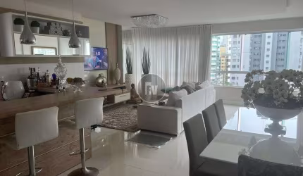 Apartamento com 3 quartos à venda na Rua 910, 95, Centro, Balneário Camboriú por R$ 2.799.000