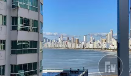 Apartamento com 4 quartos à venda na Rua Mingote Serafim, 10, Pioneiros, Balneário Camboriú por R$ 4.040.000