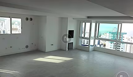 Apartamento com 3 quartos à venda na Rua 800, 144, Centro, Balneário Camboriú por R$ 2.799.000