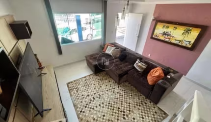 Casa em condomínio fechado com 3 quartos à venda na Rua Peru, 964, Nações, Balneário Camboriú por R$ 1.350.000
