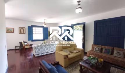 Casa de Fazenda Linear em Bairro Nobre