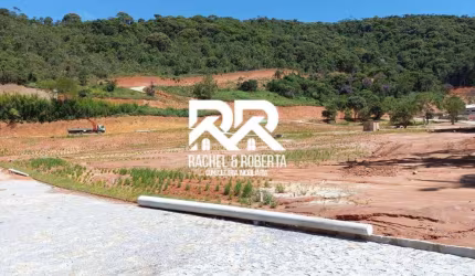 Terreno em Condomínio Pertinho do Centro da Cidade