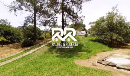 Paraíso à venda em Cruzeiro