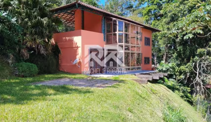 Casa com vista maravilhosa no Parque do Imbuí