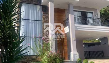 Bela Casa em Condomínio no Parque do Imbuí