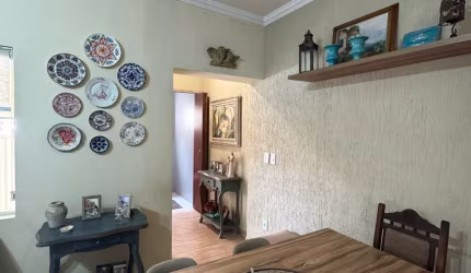 Sobrado com 3 quartos na Vila Bandeirantes.