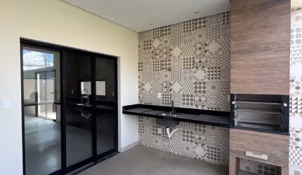 Linda Casa Condomínio Malibu