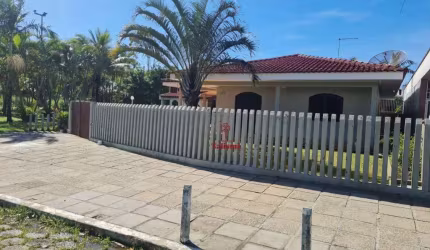 CASA A VENDA JD. CANADÁ PONTAL DO PARANÁ PR