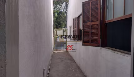 Casa com 3 dormitórios à venda, 140 m² por R$ 740.000,00 - Centro - Indaiatuba/SP