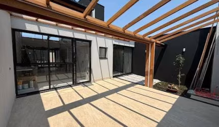 Casa com 2 quartos à venda, 128 m² por R$ 770.000 - Jardim Casablanca - Indaiatuba/SP