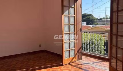 Sobrado com 1 dormitório para alugar, 117 m² por R$ 2.365,47 - Cidade Nova I - Indaiatuba/SP