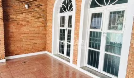 Casa com 3 dormitórios para alugar, 160 m² por R$ 4.350,00/mês - Jardim Rossignatti - Indaiatuba/SP
