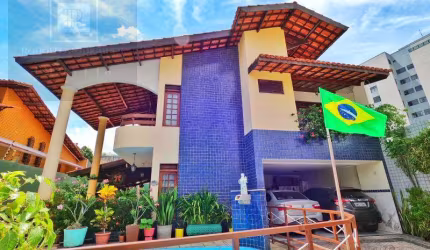 Casa de Alto Padrão à Venda no Papicu | Próximo ao Shopping RioMar - Piscina