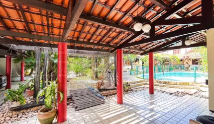 Casa Residencial / Comercial à venda na Cidade dos Funcionários -  1.367m2 de área total - Esquina