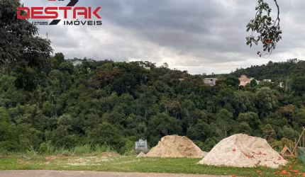 Residencial - Cristais (jordanesia)