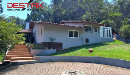 Casa A Venda No Capital Ville Com 05 Suites Em Amplo Terreno Com 4.704,11 Metros.