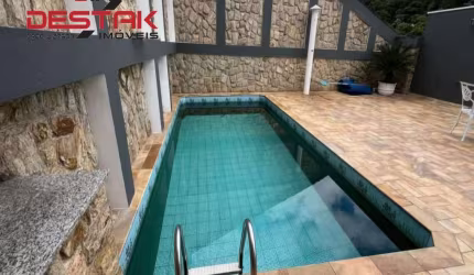 Casa Com Piscina A Venda No Jardim Europa Em Campo Limpo Paulista.