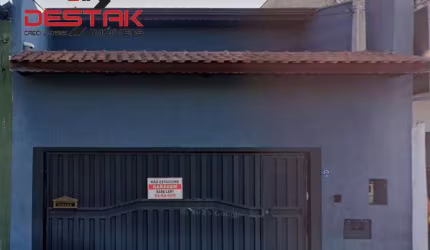 Casa Em Amplo Terreno A Venda Em Regiao Central de Jundiai/sp. Permuta Por Chacara.