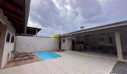 Oportunidade: Casa Averbada com piscina. Estuda permuta por chácara