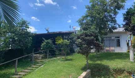 Casa com 3 dormitórios à venda, 143 m² por R$ 650.000,00 - Floresta - Joinville/SC