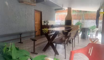 Casa com 4 dormitórios à venda, 150 m² - Jarivatuba - Joinville/SC