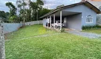 Casa no bairro João Costa com terreno de 458m², próximo ao Pronto Atendento da região sul de Joinvi