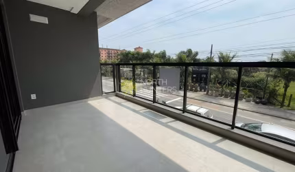 Luxuoso Apartamento à Venda em Jurerê
