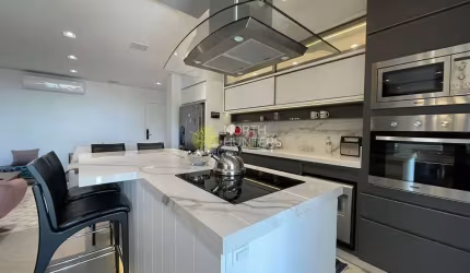 Apartamento com 3 dormitórios para alugar, 130 m² por R$ 2.500,01/dia - Jurerê - Florianópolis/SC