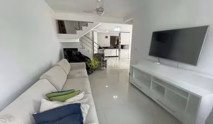 Lindo Sobrado para aluguel temporada em Florianópolis