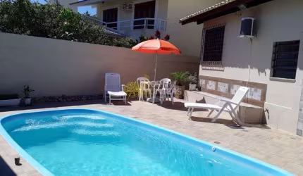 Casa com 4 dormitórios para alugar, 350 m² por R$ 3.000,00/dia - Jurerê Internacional - Florianópol