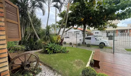 Casa rustica à venda, Jurerê, Florianópolis, SC
