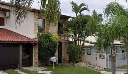 Sobrado com 2 dormitórios para alugar, 60 m² - Jurerê - Florianópolis/SC