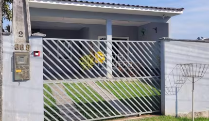 Casa geminada plana, com 1 suíte mais dois dormitórios e área  de festa à venda, Vila Nova, Joinvil