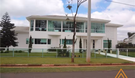 LINDA CASA TÉRREA CONDOMÍNIO CITY CASTELO