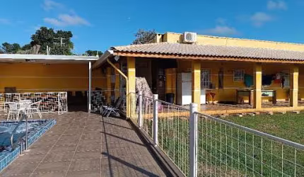 Chácara com 3 dormitórios à venda, 1000 m² por R$ 890.000,00 - Bairro Caguassu - Sorocaba/SP