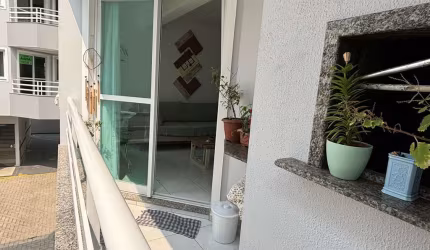 Apartamento mobiliado na Praia de Palmas